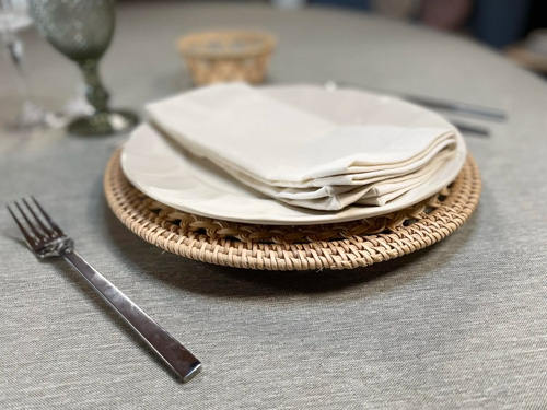 Bajoplato de fibras naturales, modelo Lombok. 