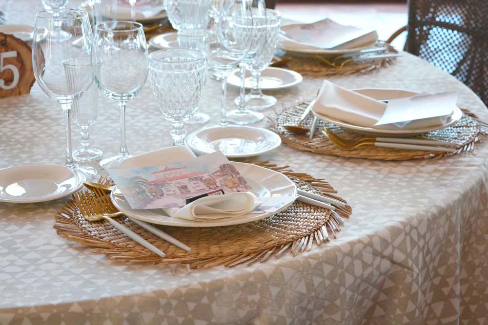 Alt Mantelería: Tipos de Manteles para Eventos